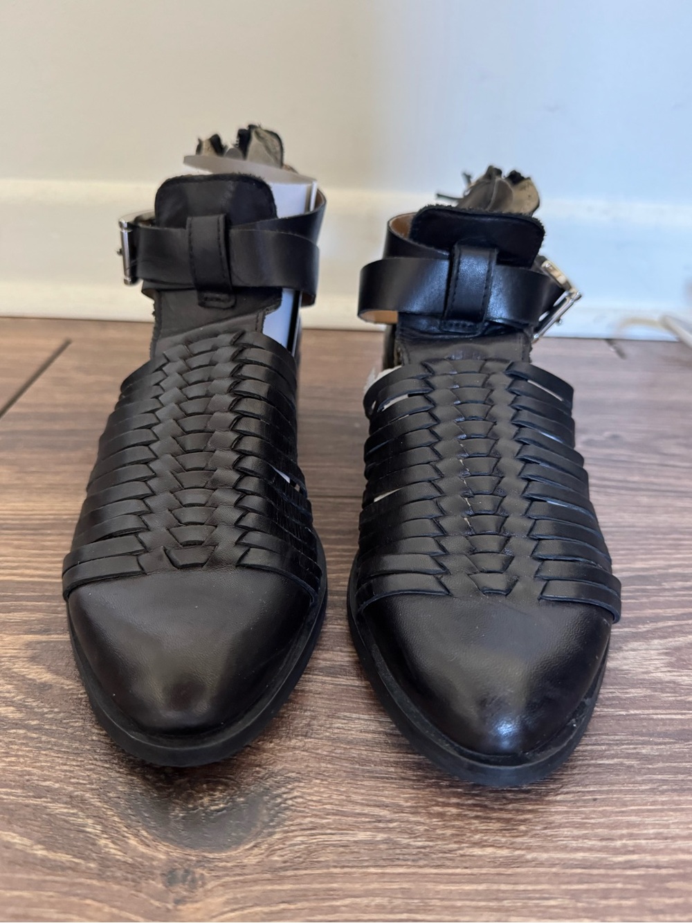 House of Harlow Black Leather Cutout Booties Size 39